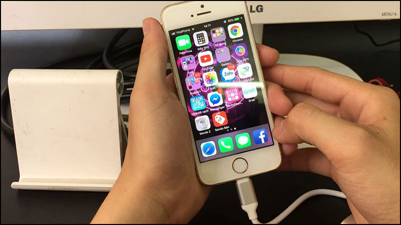 Hướng dẫn cách kết nối điện thoại Android, iPhone với Tivi