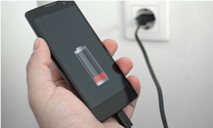Tại sao điện thoại nhanh hết pin? Cách khắc phục?