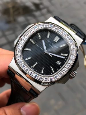 Mua đồng hồ Patek Philippe fake và những lưu ý cần biết