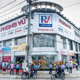 Mua hàng tại Phong Vũ có uy tín hay không?