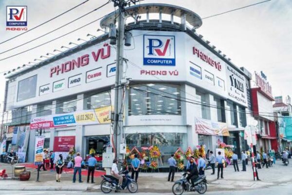 Mua hàng tại Phong Vũ có uy tín hay không?