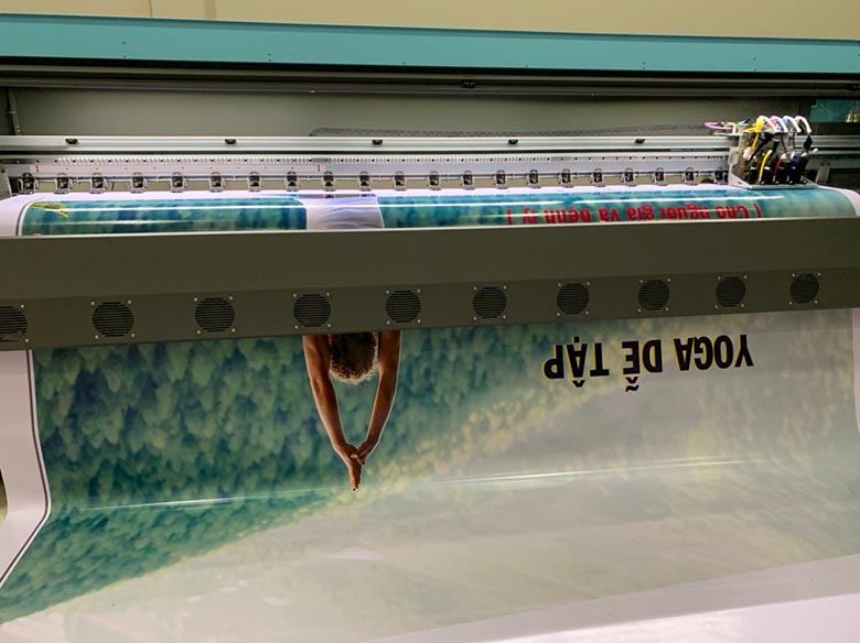 Bạt Hiflex là gì? Tổng quan chi tiết về bạt Hiflex từ A – Z