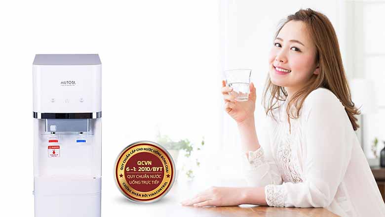 [HỎI & ĐÁP] Nên chọn cây nước nóng lạnh để bàn hay dạng đứng?