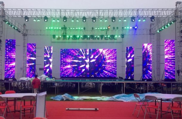 Dàn Âm Thanh Sân Khấu Ngoài Trời